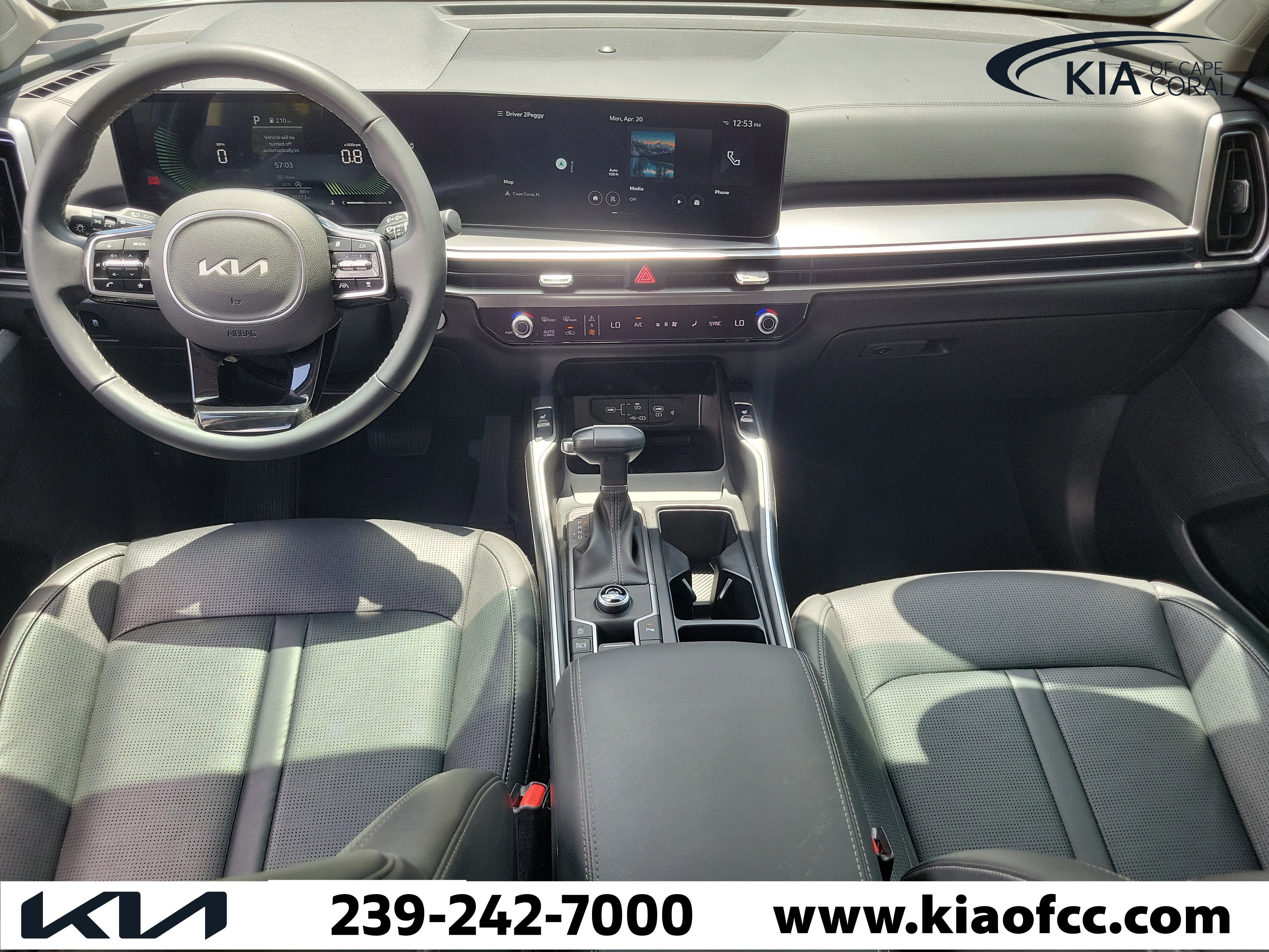 Used 2025 Kia Sorento EX w/ Panoramic Sunroof Package image 15
