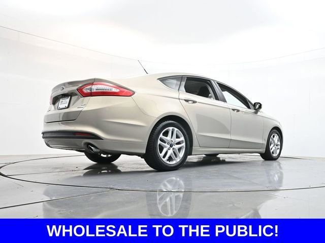 Used 2016 Ford Fusion SE FWD image 45