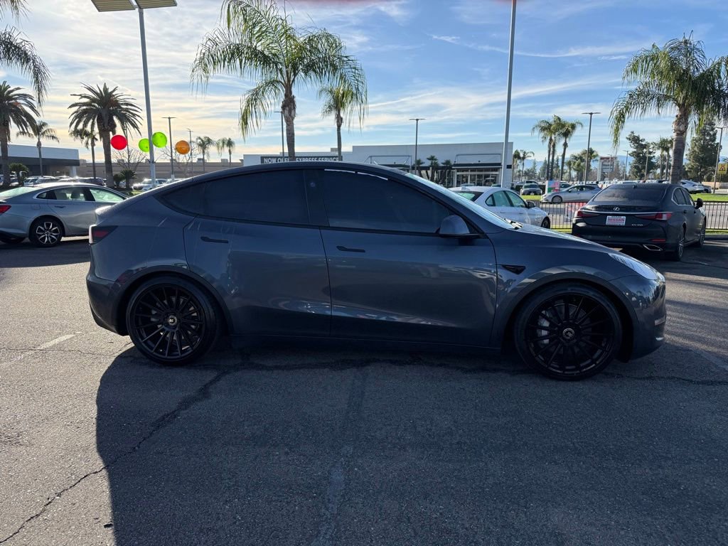 Used 2023 Tesla Model Y Long Range image 7