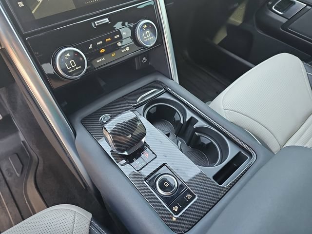Used 2021 Land Rover Discovery HSE R-Dynamic AWD/4WD image 30