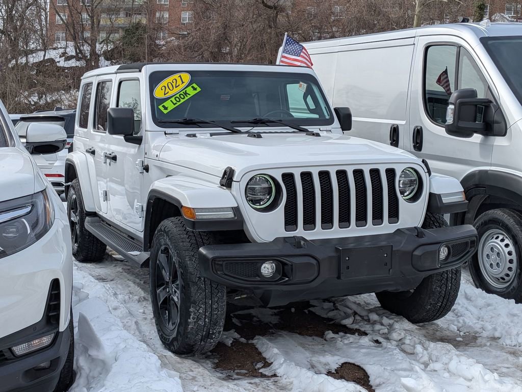 Used 2021 Jeep Wrangler Unlimited Sahara image 4