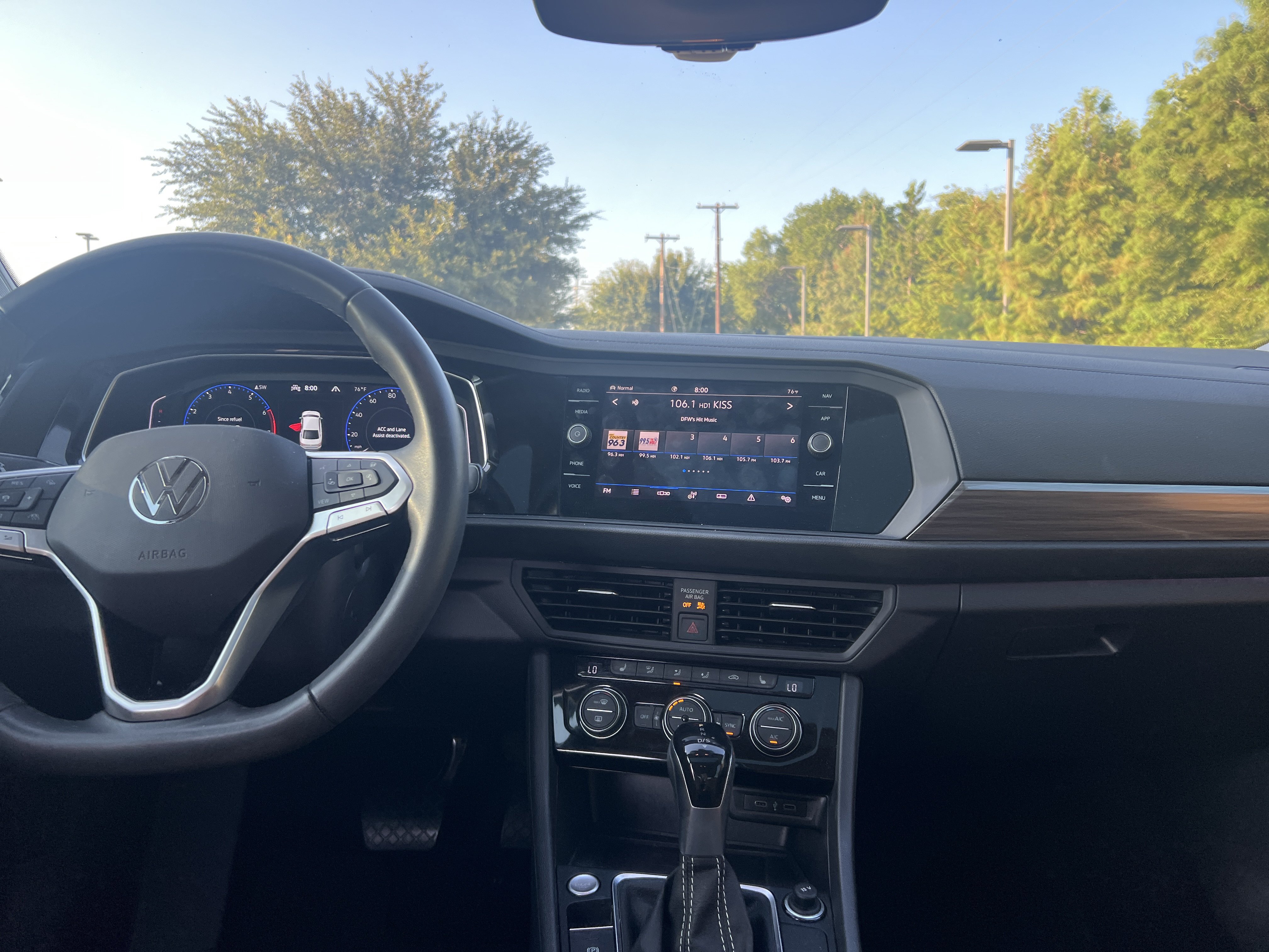 Certified 2022 Volkswagen Jetta SEL FWD image 26