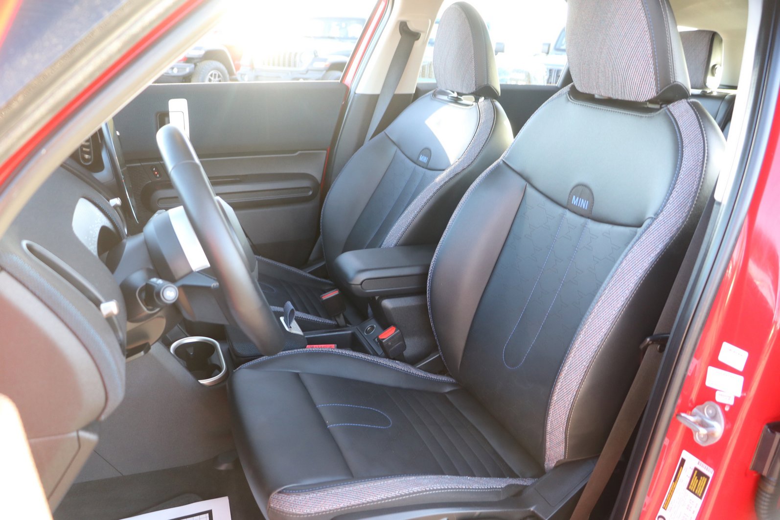 Used 2025 MINI Cooper Countryman S image 14