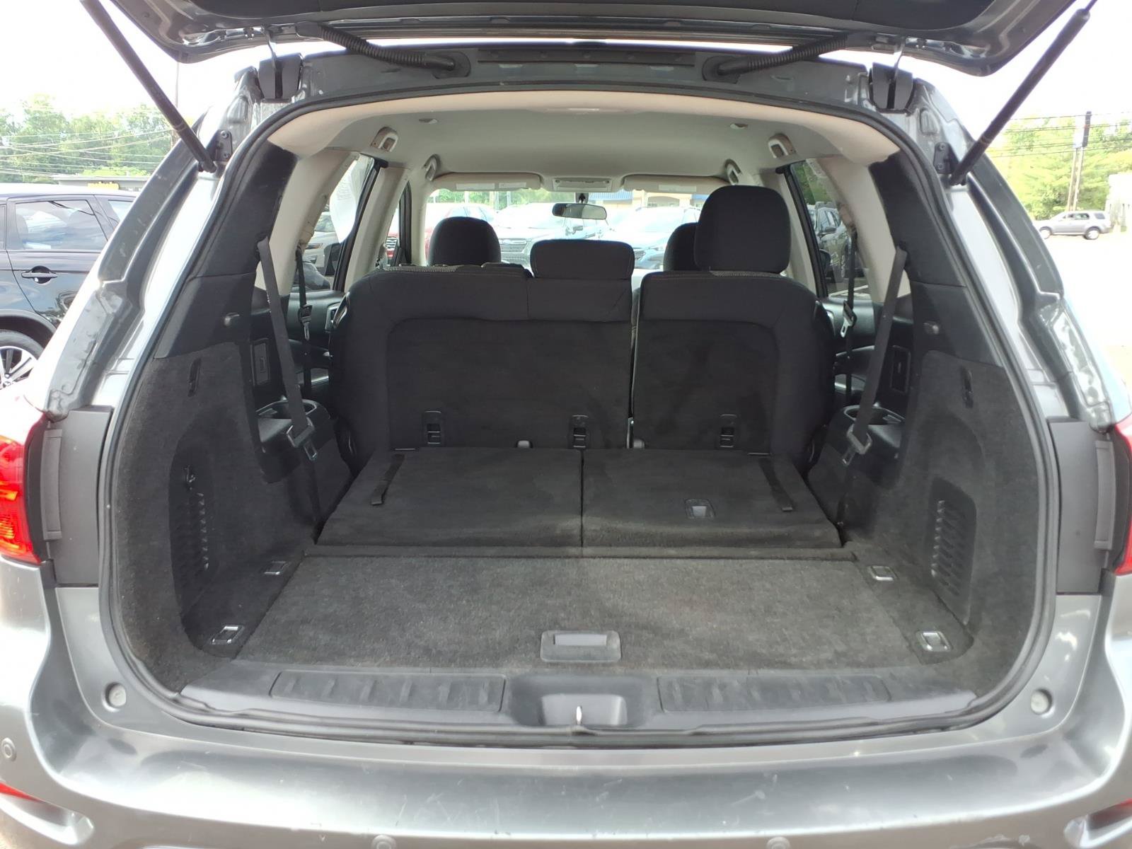 Used 2019 Nissan Pathfinder S AWD/4WD image 25