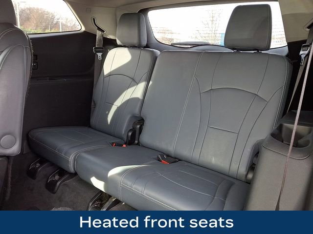 Used 2020 Buick Enclave Essence w/ LPO, Touring Package image 15