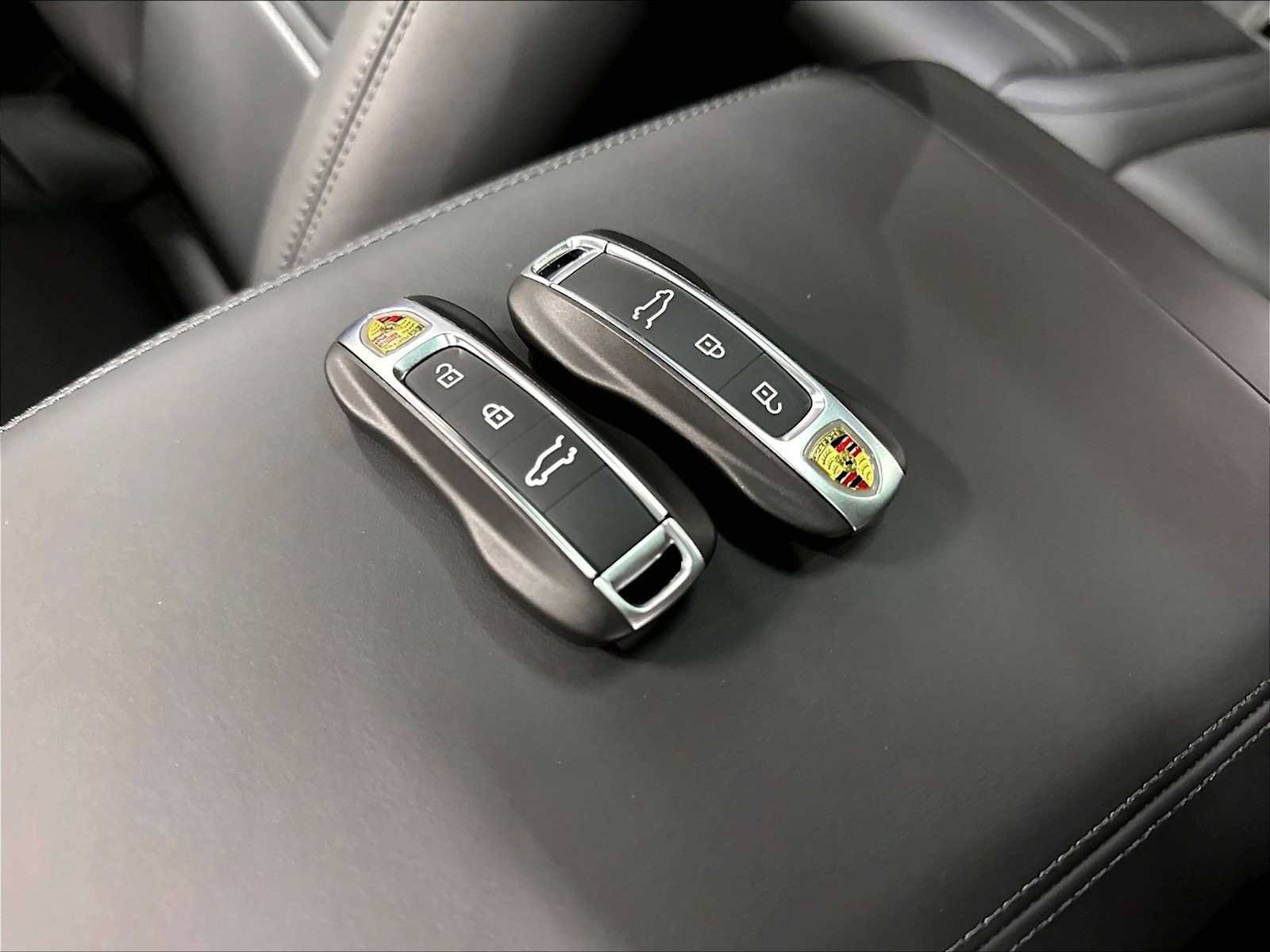 New 2026 Porsche Cayenne AWD/4WD image 37