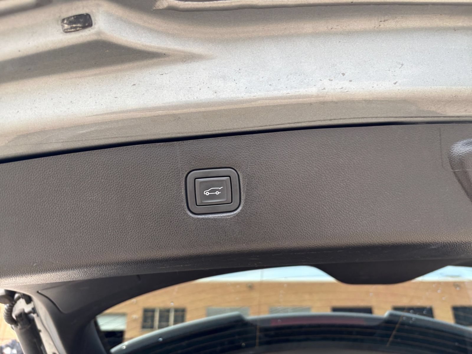 Used 2024 Chevrolet Blazer LT FWD image 21
