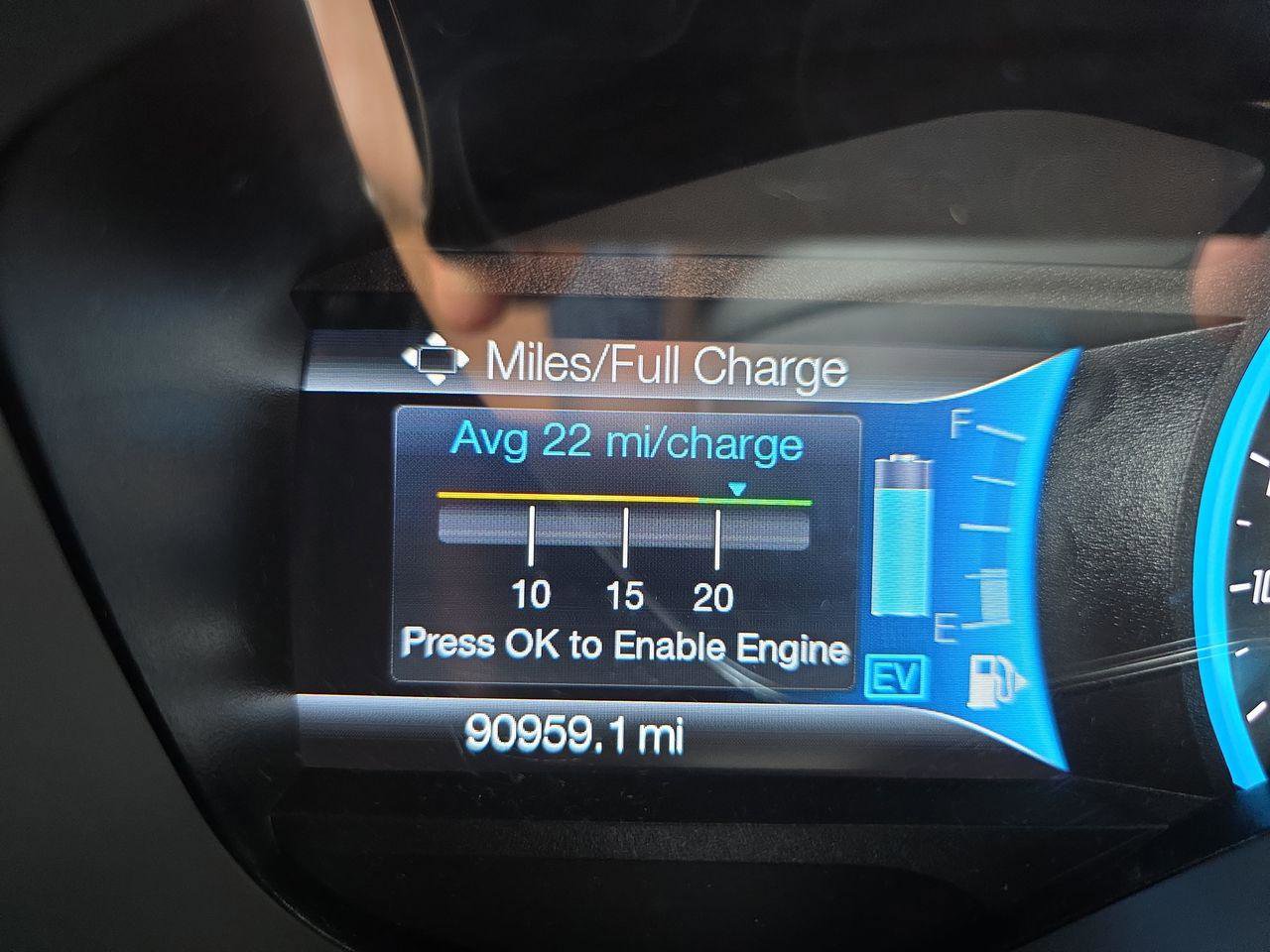 Used 2017 Ford C-MAX Energi SE w/ Equipment Group 401A image 27