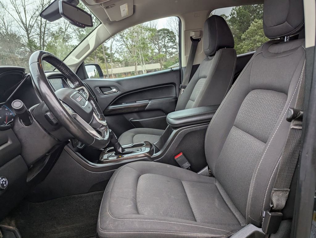 Used 2018 GMC Canyon SLE image 13