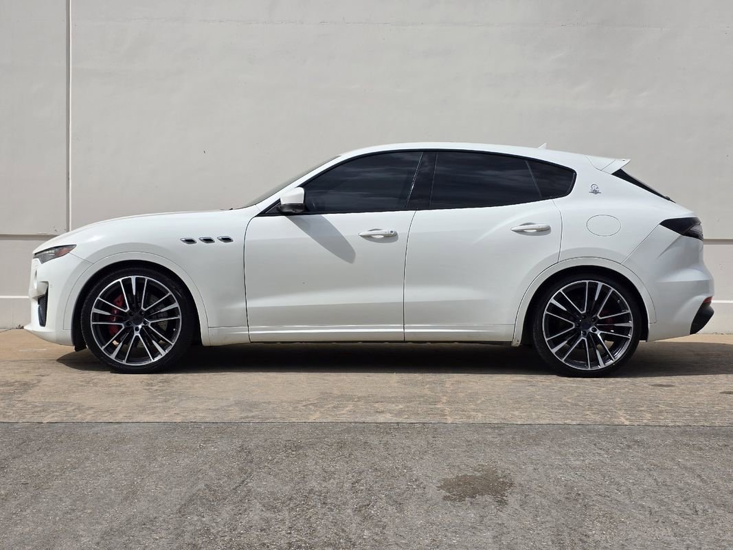 Used 2019 Maserati Levante GTS image 2