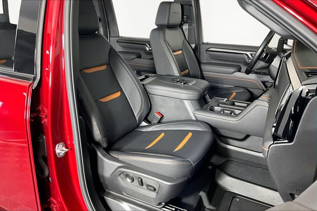 Certified 2025 GMC Sierra 2500 AT4 w/ AT4 Premium Plus Package image 30