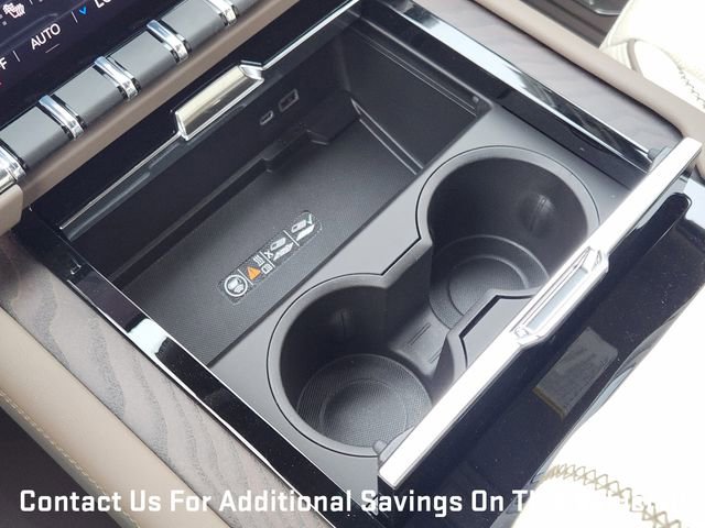 New 2026 GMC Yukon Denali w/ Sun & Power Step Package image 15