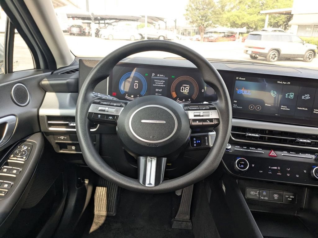 Used 2025 Hyundai Sonata SEL FWD image 24