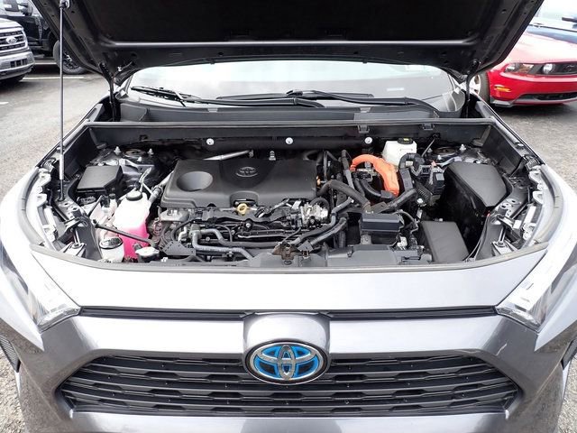 Used 2024 Toyota RAV4 XLE image 13