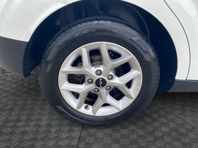 Used 2022 Kia Soul LX w/ Technology Package FWD image 34
