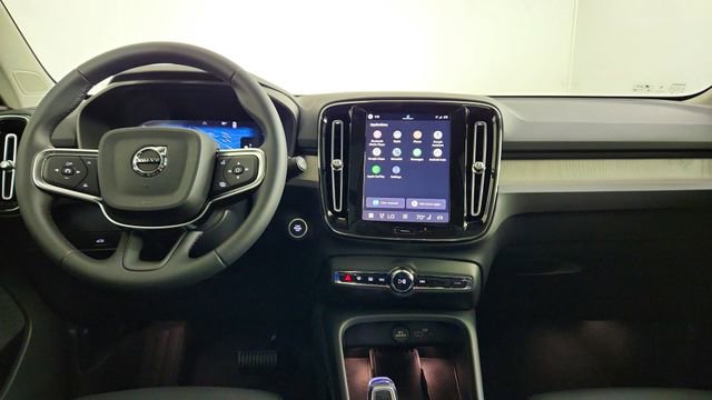 New 2026 Volvo XC40 B5 Ultra w/ Climate Package AWD/4WD image 26