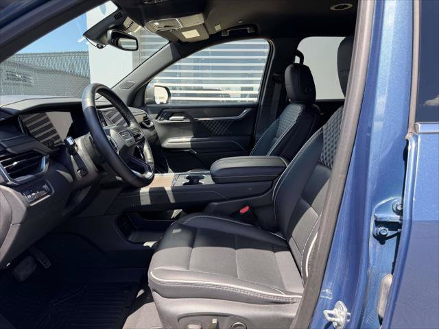 Used 2025 GMC Acadia Denali FWD image 20