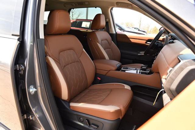 New 2026 Nissan Pathfinder Platinum image 26