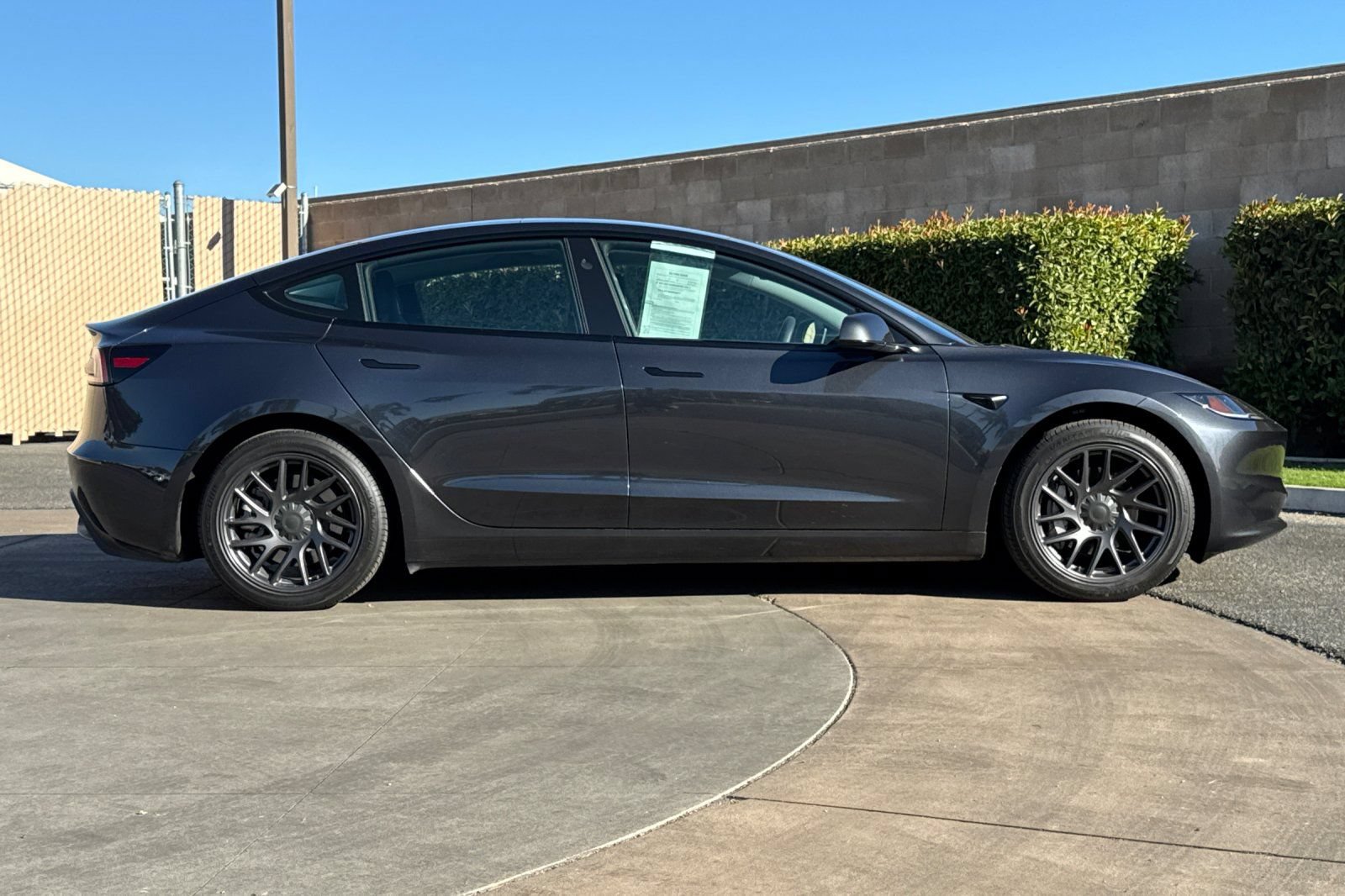 Used 2025 Tesla Model 3 Long Range RWD image 3