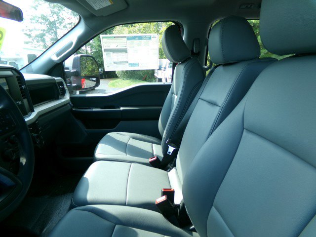 New 2026 Ford F250 XL image 7