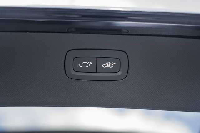 New 2026 Volvo XC90 B6 Ultra image 6