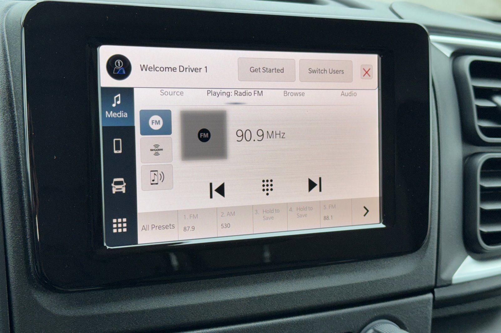 New 2026 RAM ProMaster 1500 w/ Quick Order Package 22G SLT image 16