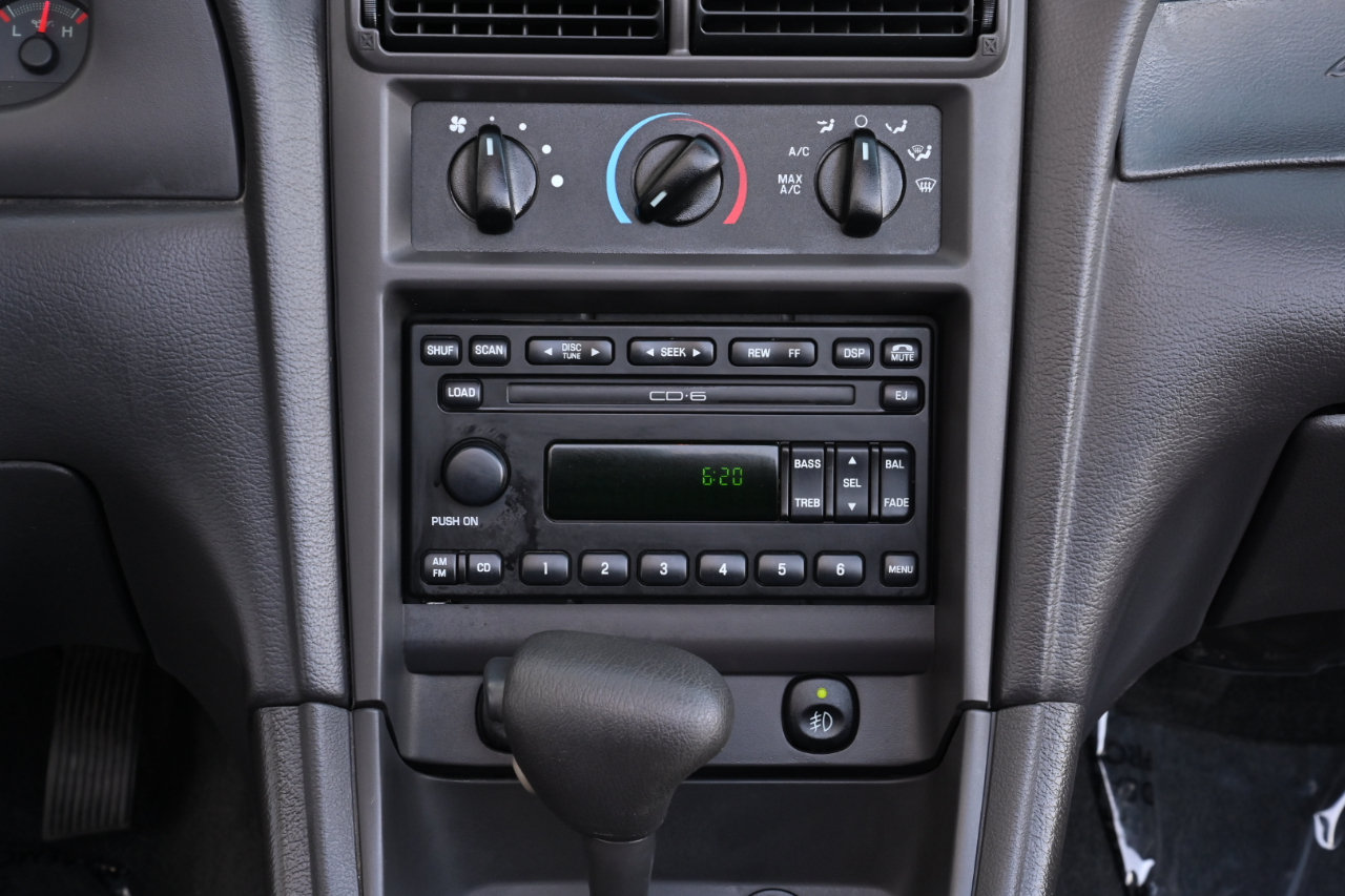 Used 2002 Ford Mustang GT Premium RWD image 27