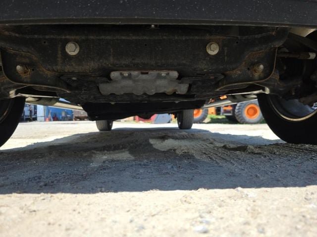 Used 2022 Ford F150 Lariat w/ Equipment Group 502A High AWD/4WD image 9