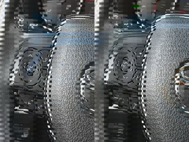 Used 2019 Toyota RAV4 XLE Premium image 14