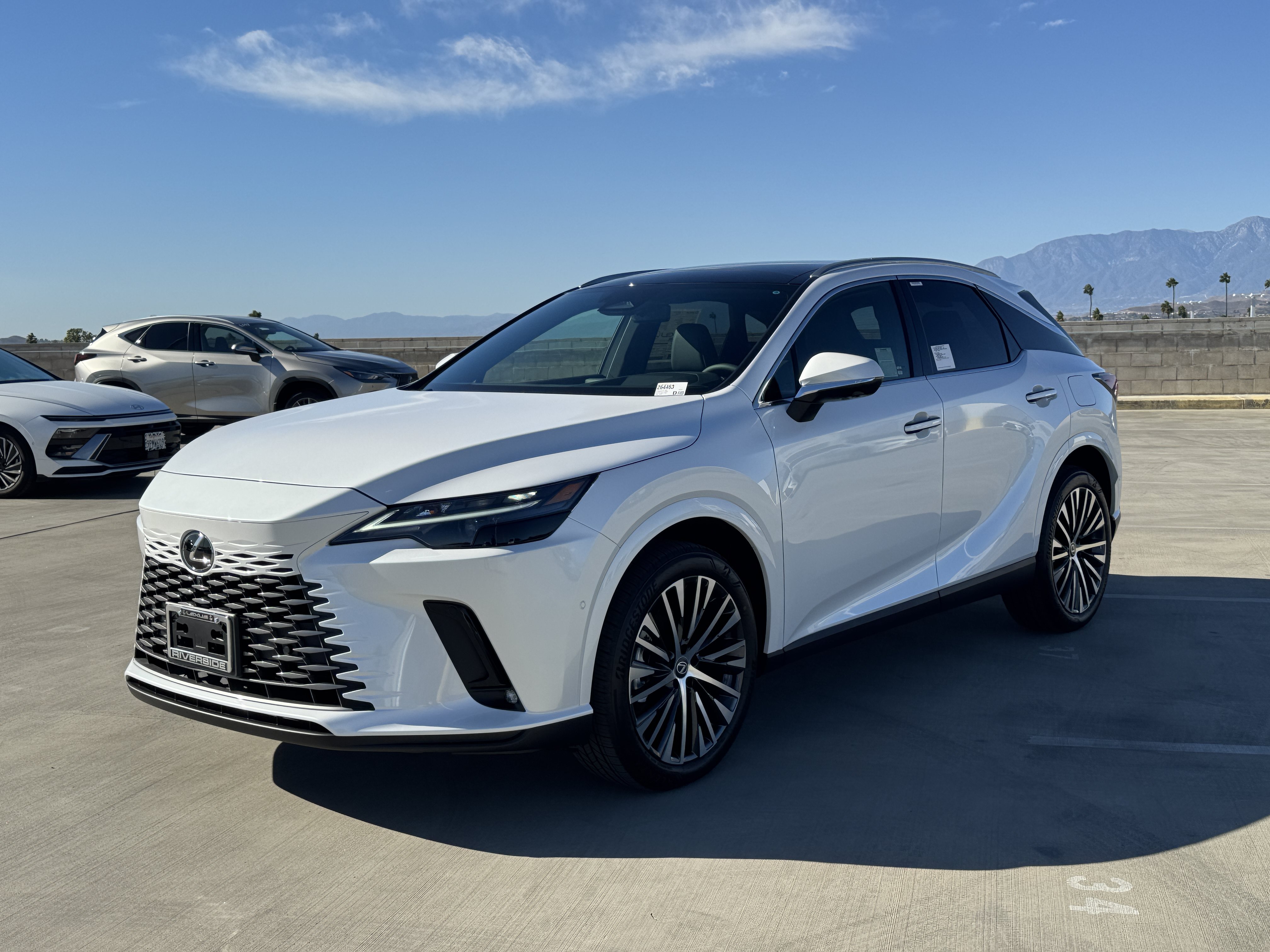 New 2026 Lexus RX 350 w/ Convenience Package AWD/4WD image 4