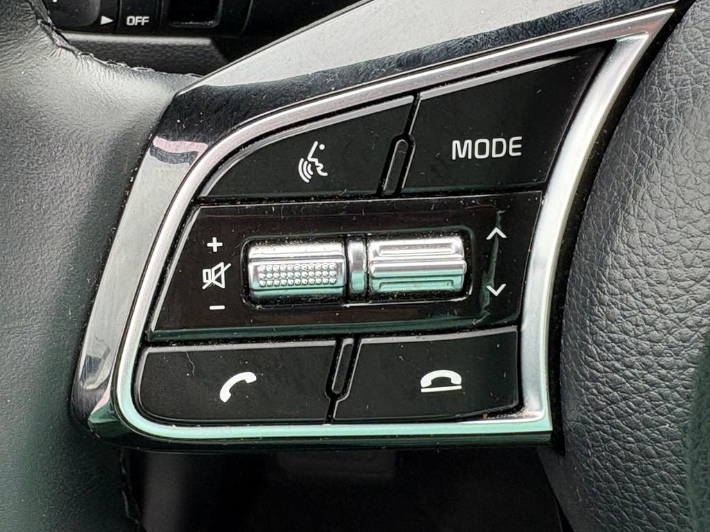 Certified 2023 Kia Seltos EX AWD/4WD image 21