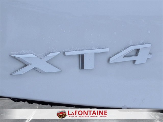 Used 2022 Cadillac XT4 Premium Luxury w/ Cold Weather Package image 10