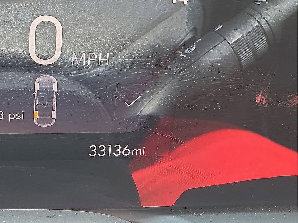 Used 2024 Buick Encore GX Sport Touring AWD/4WD image 28