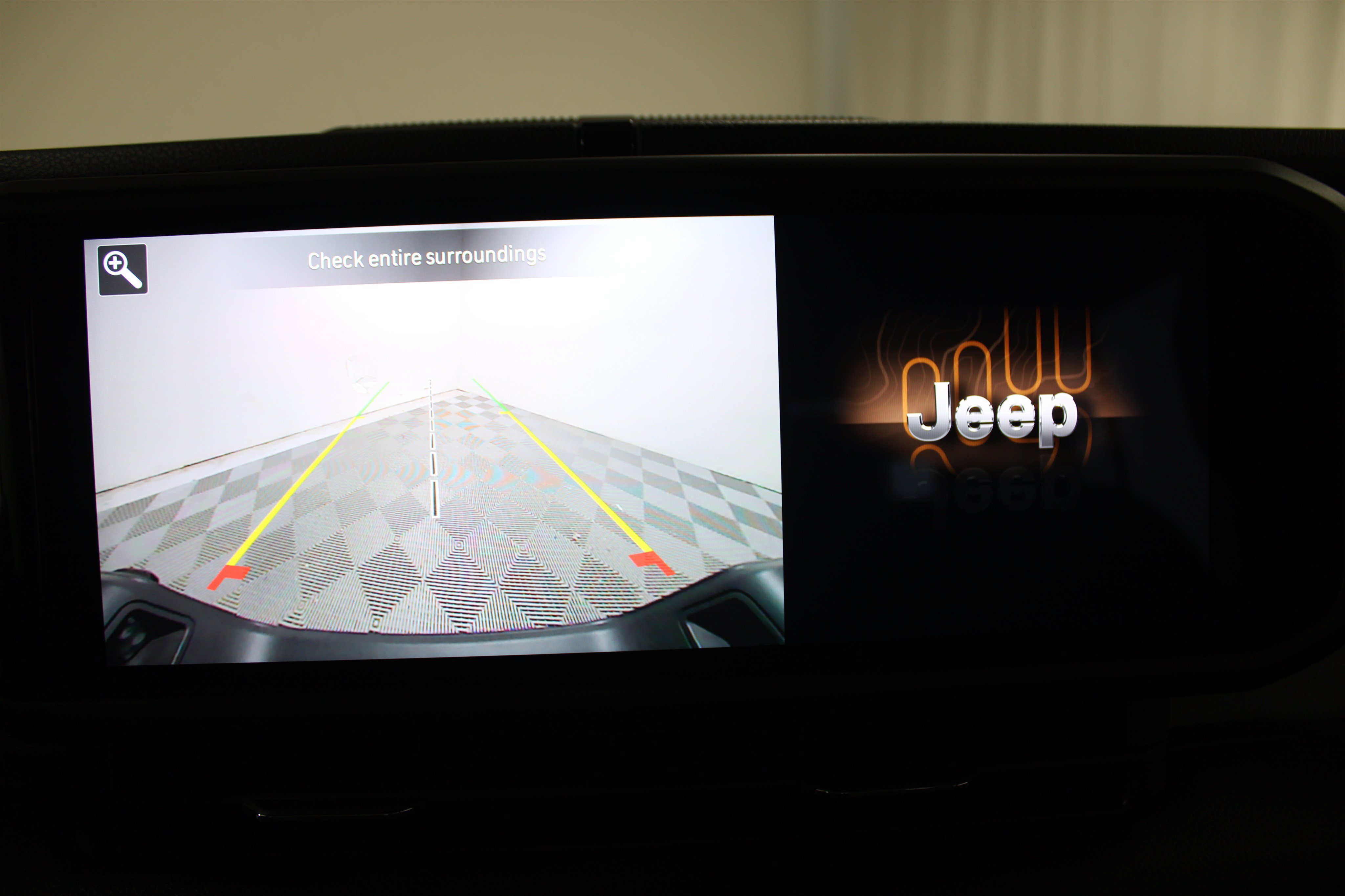 Used 2025 Jeep Gladiator Sport AWD/4WD image 16