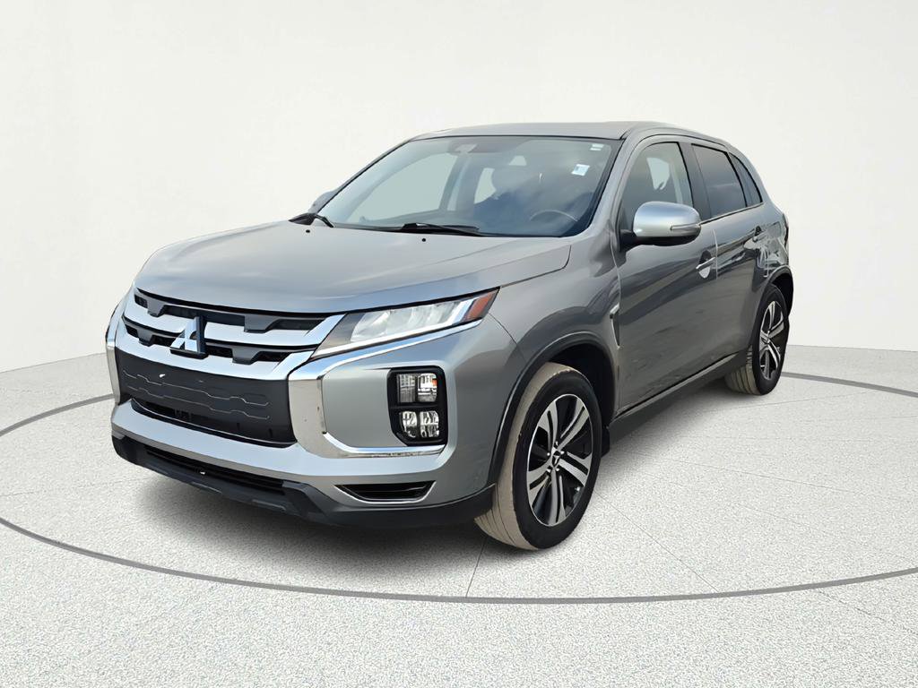 Used 2022 Mitsubishi Outlander Sport SE image 1