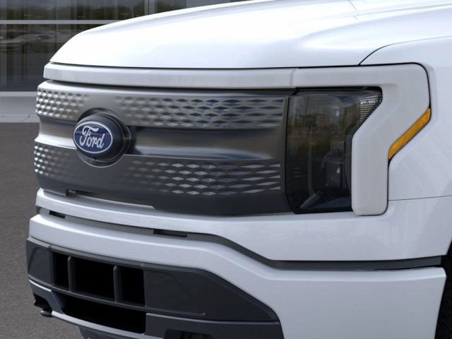 New 2025 Ford F150 Lightning XLT image 17