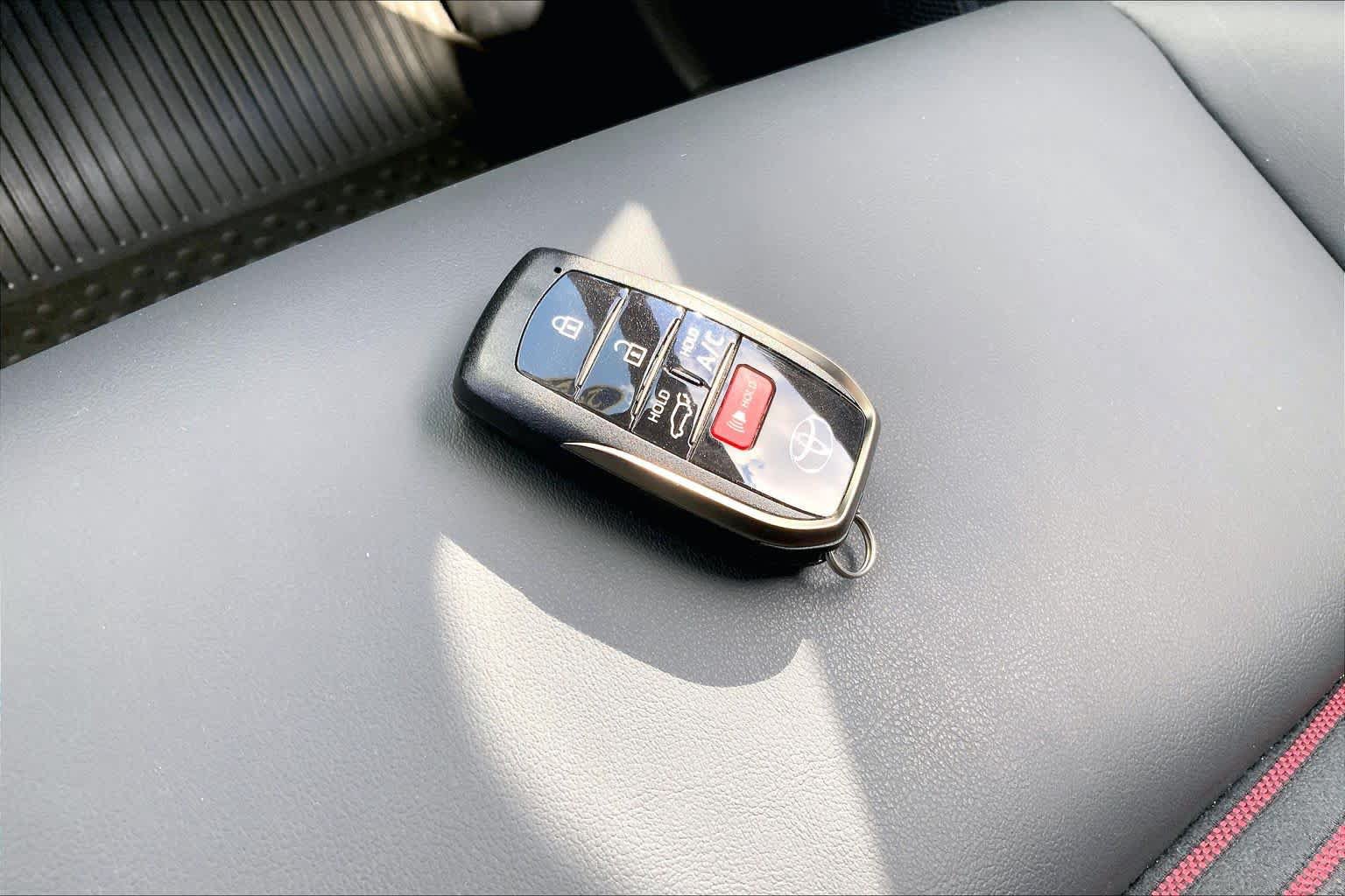 Used 2024 Toyota RAV4 XSE w/ Weather Package AWD/4WD image 15