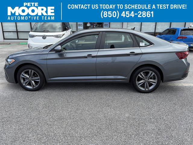 Used 2022 Volkswagen Jetta SE