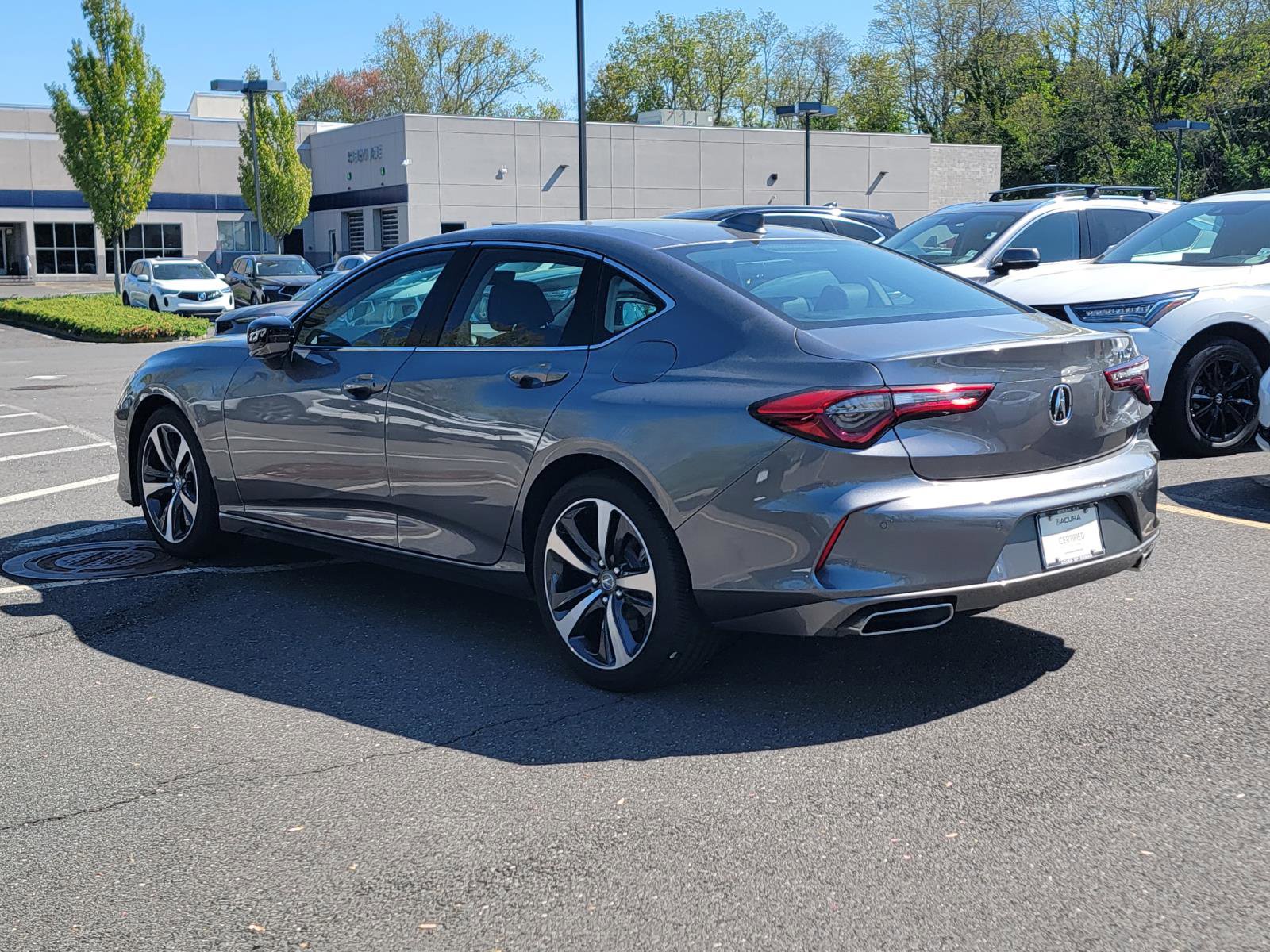 Certified 2025 Acura TLX w/ Technology Package FWD image 5