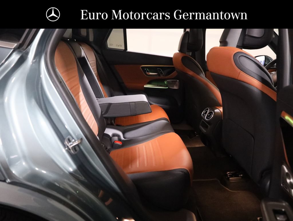 Used 2026 Mercedes-Benz GLC 300 4MATIC image 57
