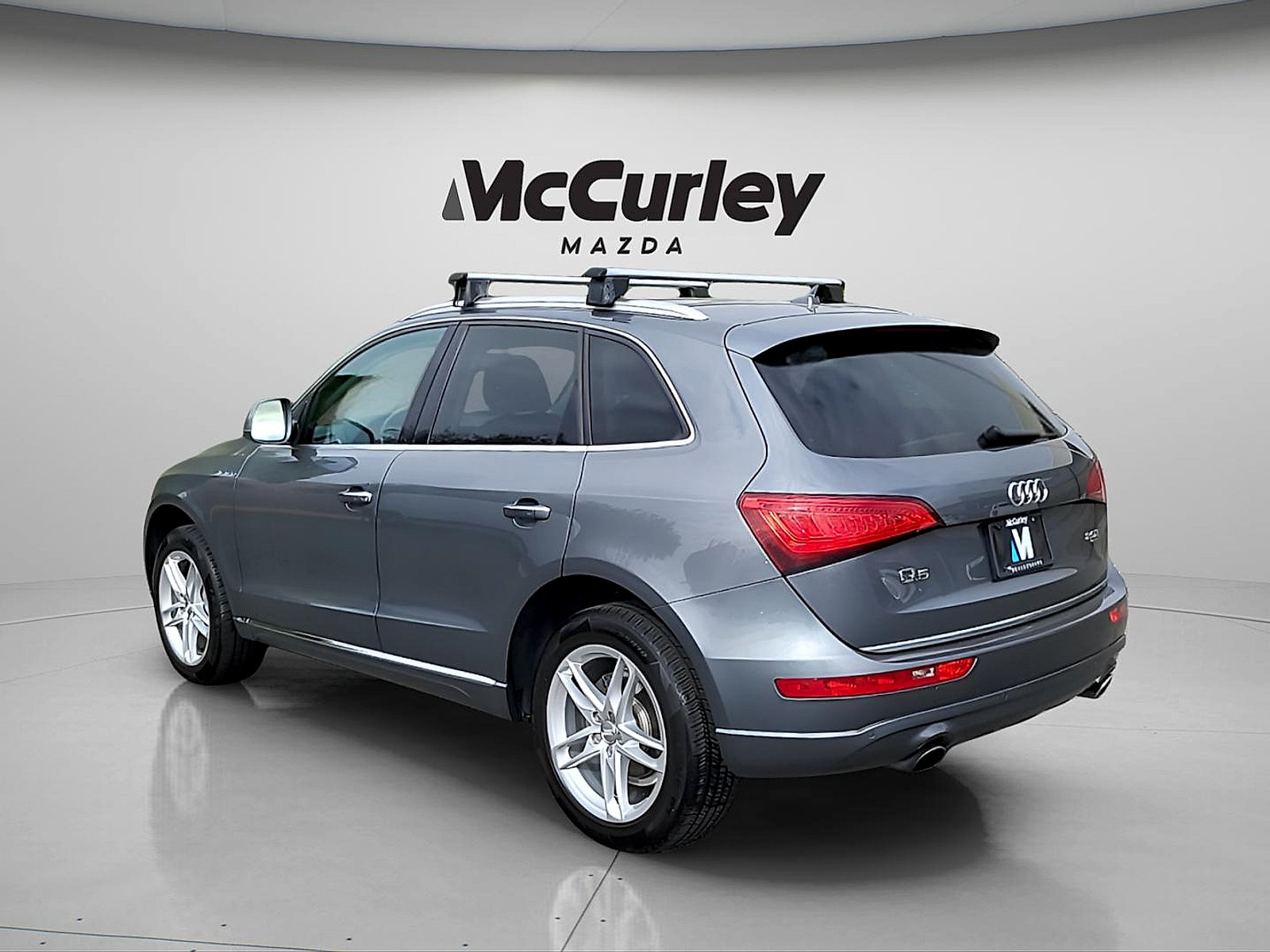 Used 2015 Audi Q5 2.0T Premium Plus w/ Technology Package AWD/4WD image 5