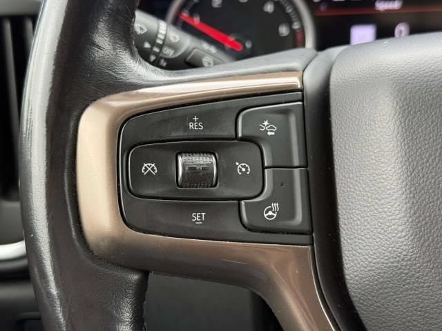 Used 2020 Chevrolet Silverado 1500 High Country w/ Technology Package AWD/4WD image 24