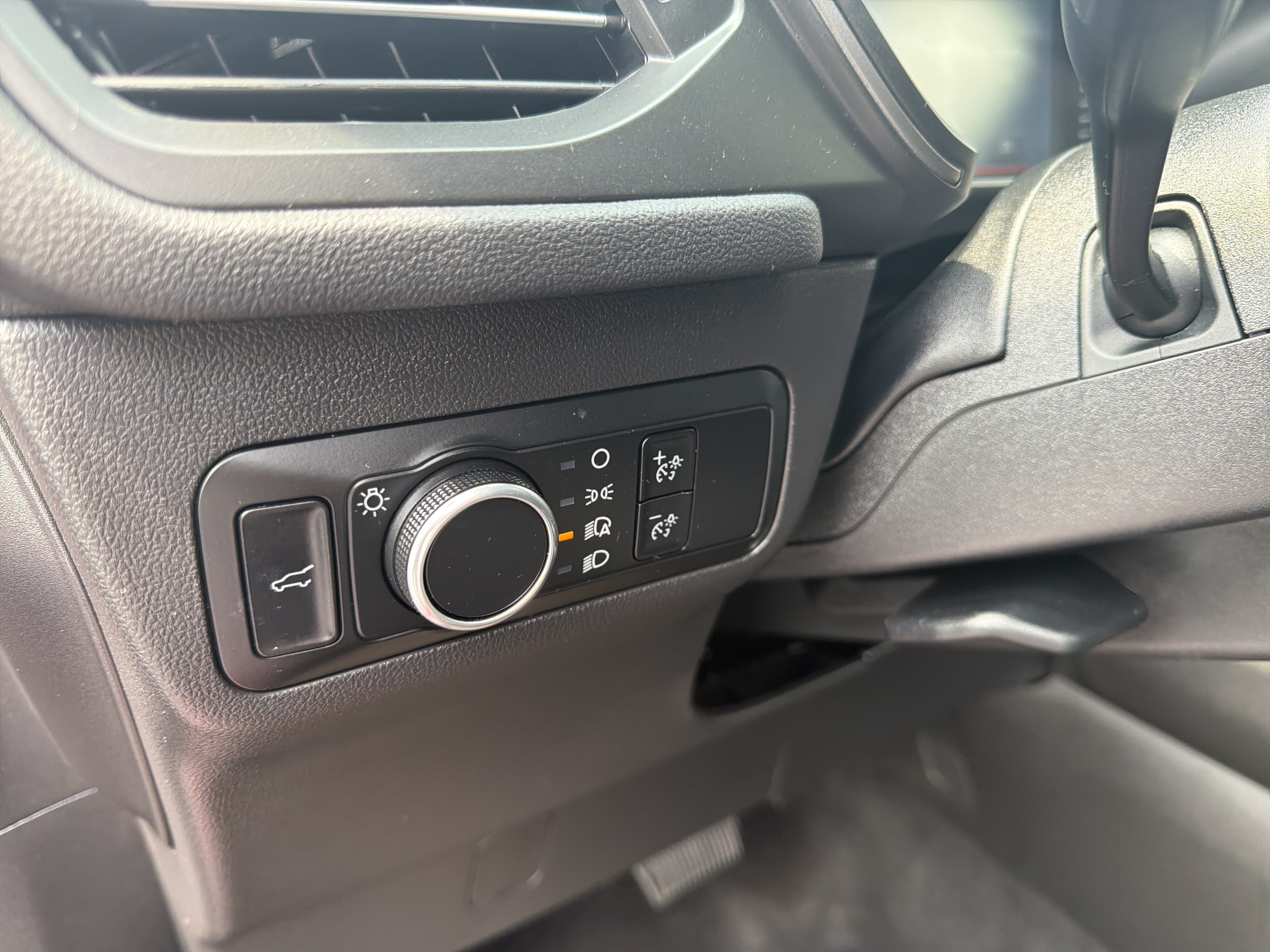 Used 2023 Ford Escape Active AWD/4WD image 26