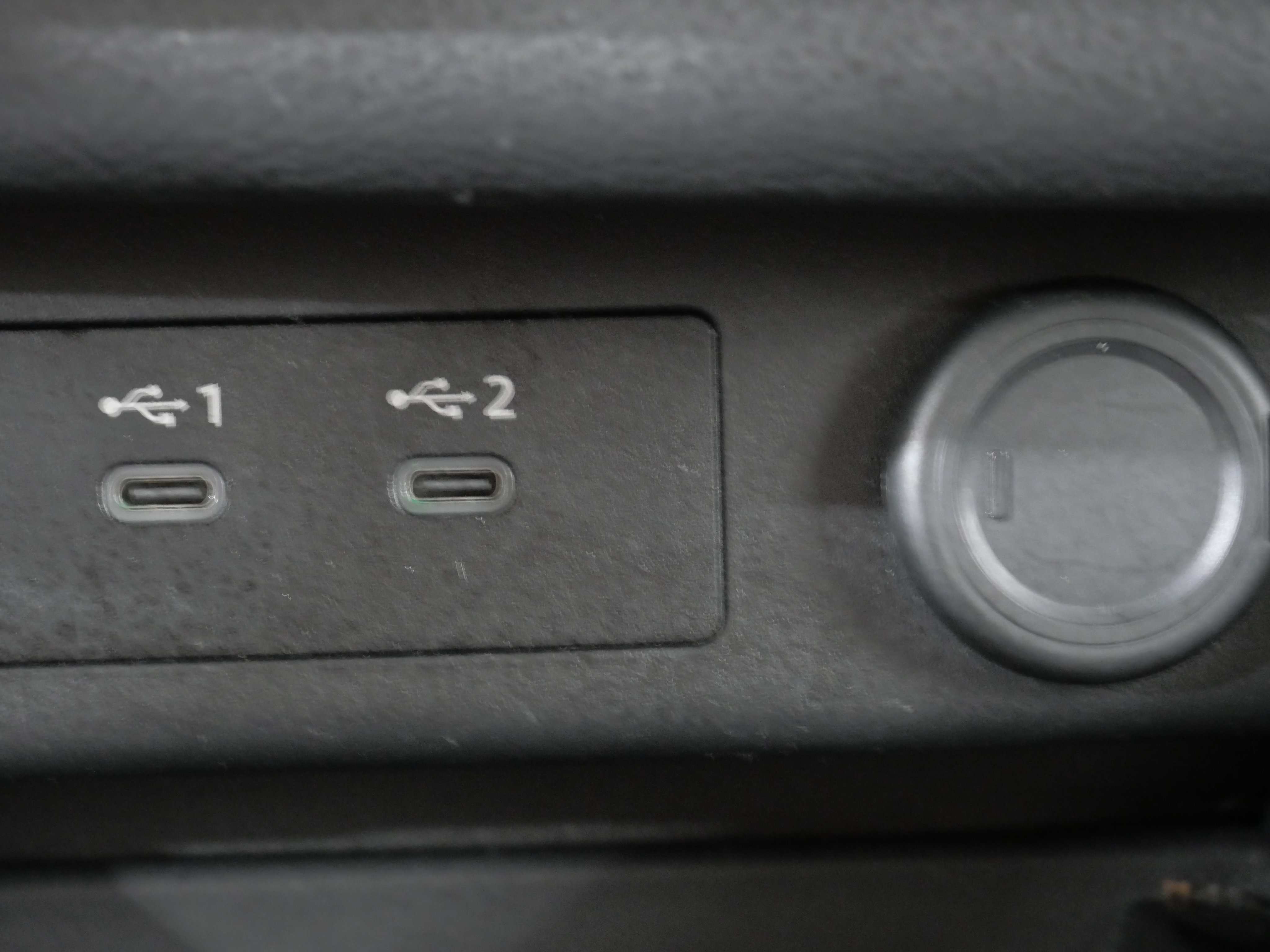 Used 2024 Nissan Rogue S AWD/4WD image 21