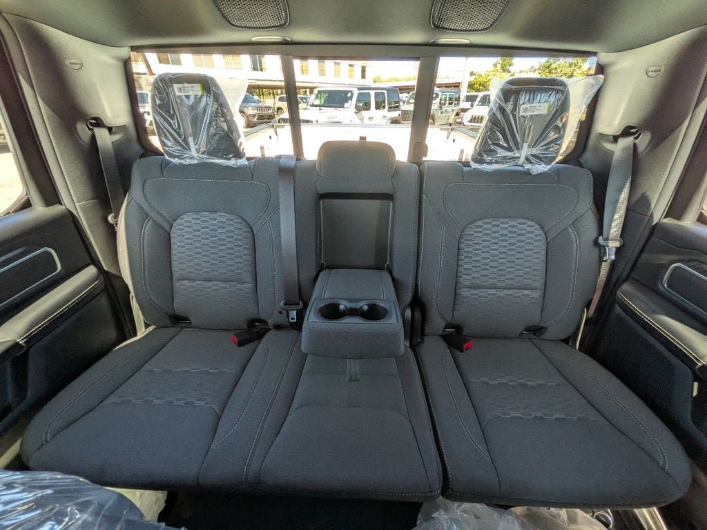 New 2026 RAM 1500 Big Horn AWD/4WD image 14