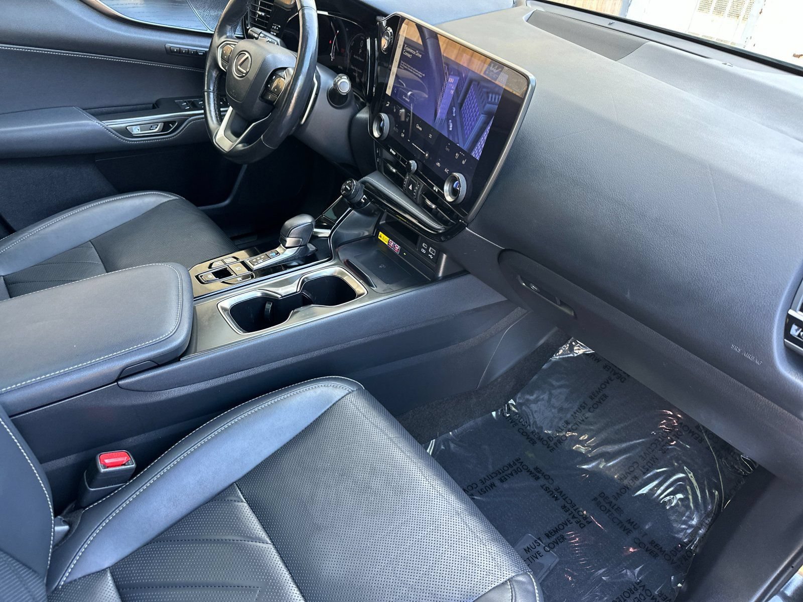 Used 2024 Lexus NX 350h AWD w/ Vision Package image 18