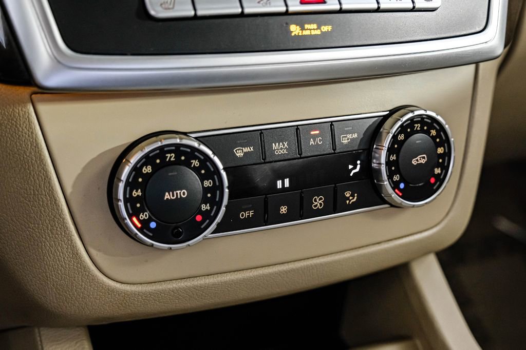 Used 2015 Mercedes-Benz GL 320 BlueTEC 4MATIC image 27