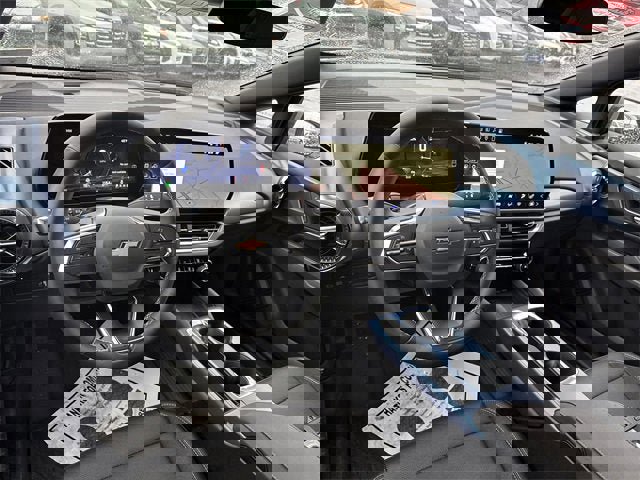 New 2025 Chevrolet Equinox EV LT w/ Convenience Package image 10