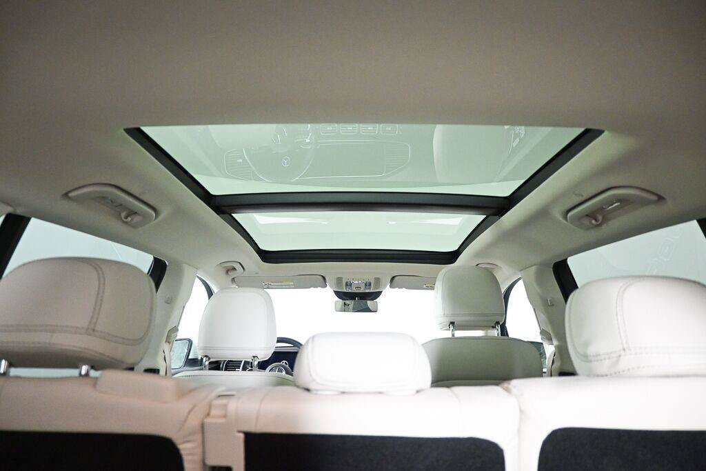 Certified 2024 Mercedes-Benz GLS 450 4MATIC image 20