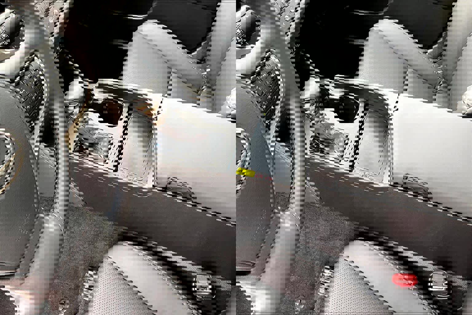 Used 2025 Lexus ES 350 w/ Premium Package image 17